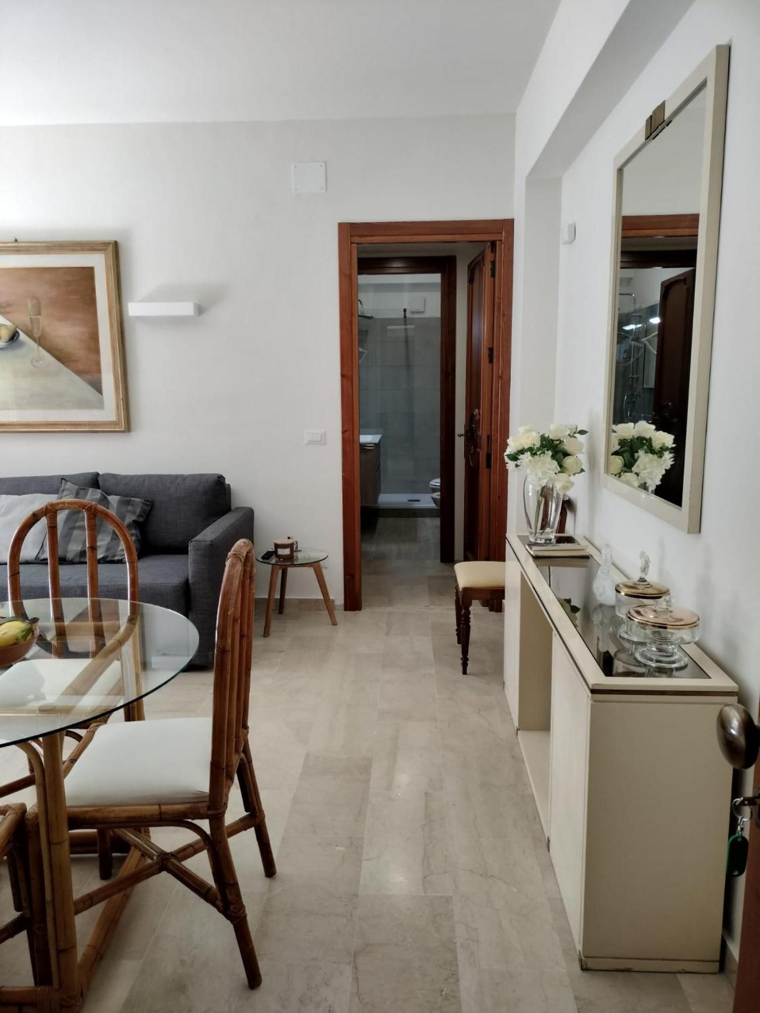 D&P Suites 1 Salemi 外观 照片